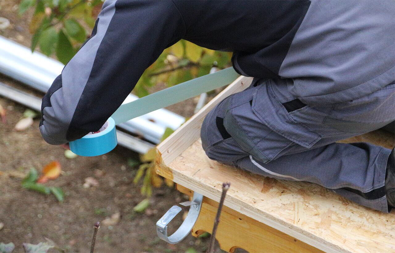 Auch die Ecken müssen abgeklebt werden